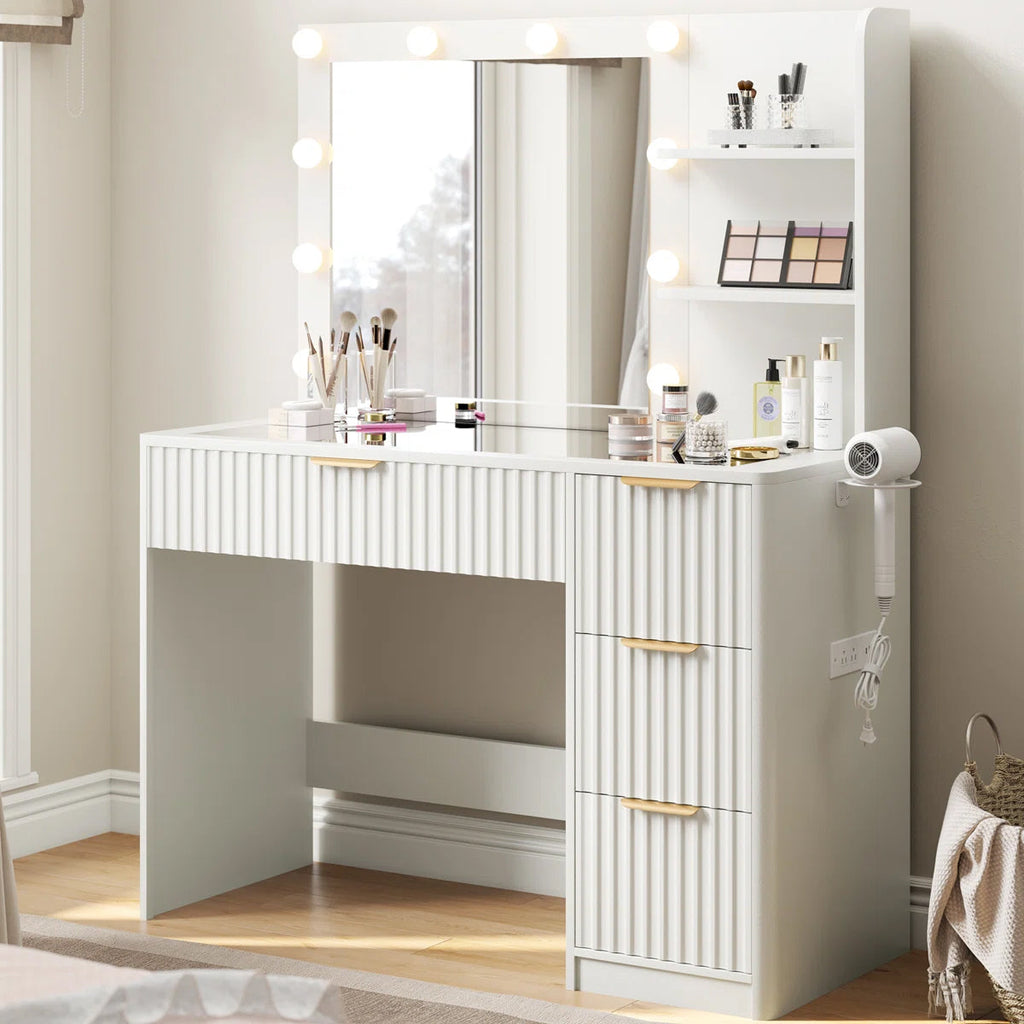 Nira Fluted Oak Dressing Table